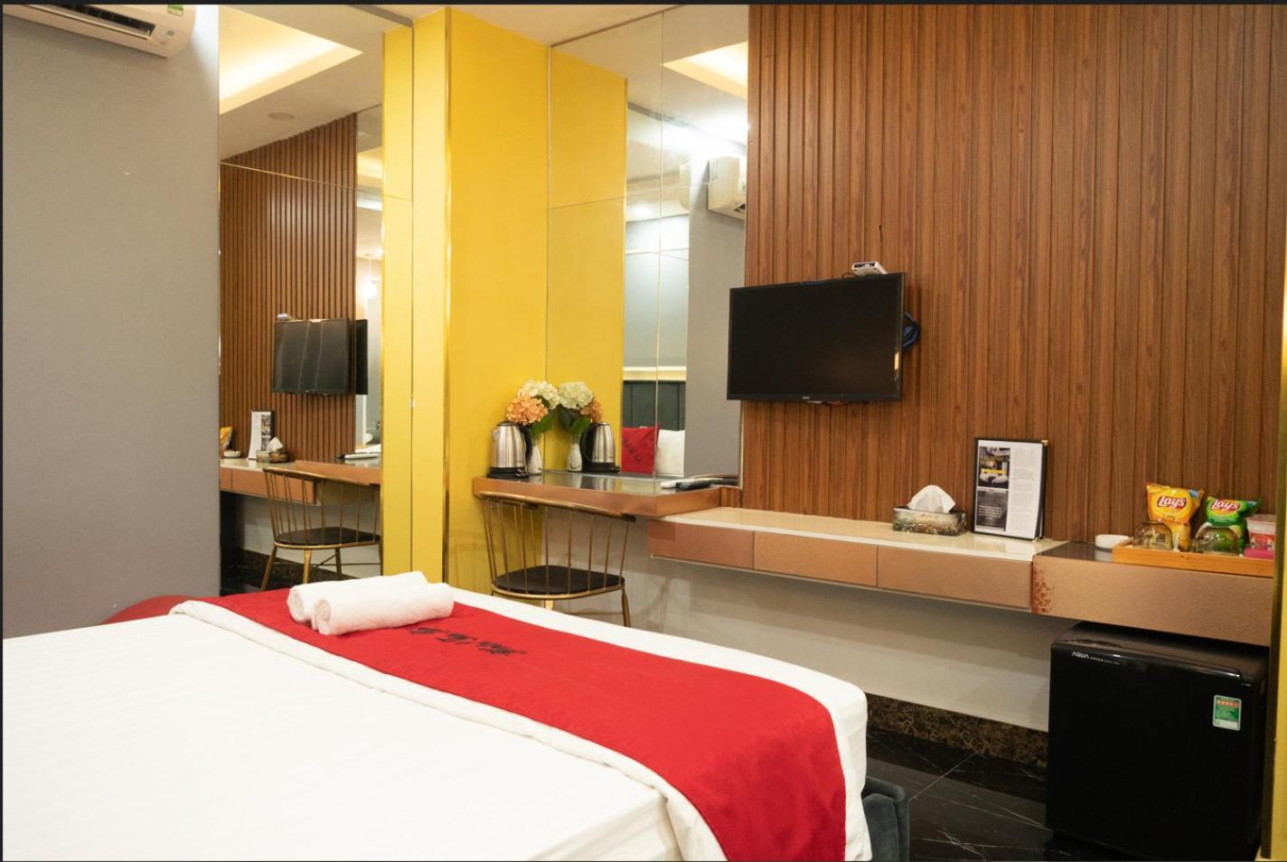 Tan Binh Hotel 3*